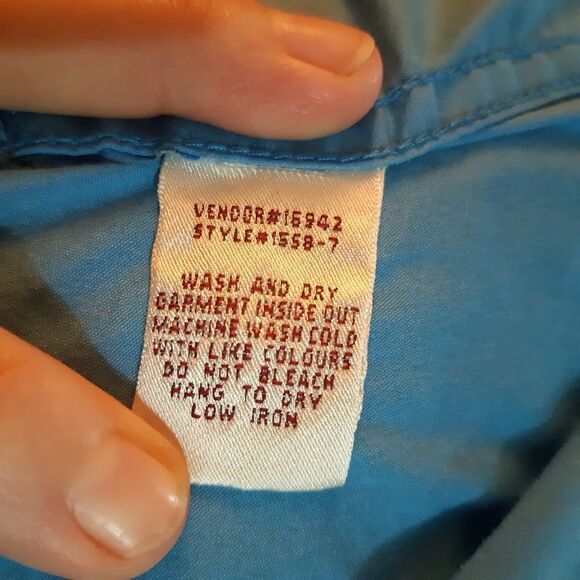 Woman size 2XL Northern Reflection Dress Shirt - Picture 6 of 7